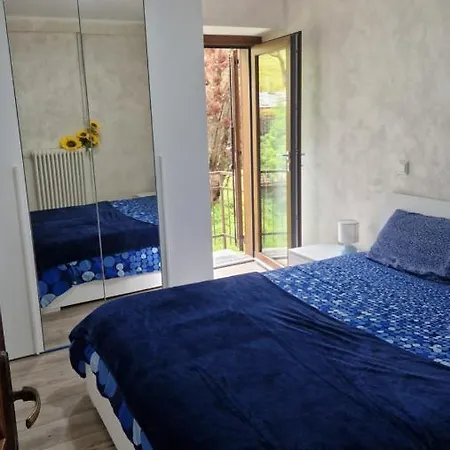 Casa Bat Mantello